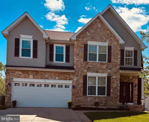 9 Paddock Rd, Marlton, NJ 08053