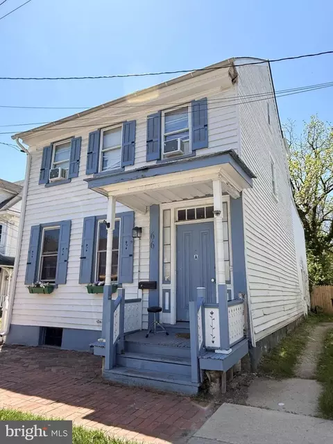 66 Pine St, Mount Holly, NJ 08060