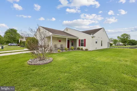 14 W Berwin Way, Mount Laurel, NJ 08054