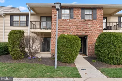 562 A Willow Turn Turn #5621, Mount Laurel, NJ 08054