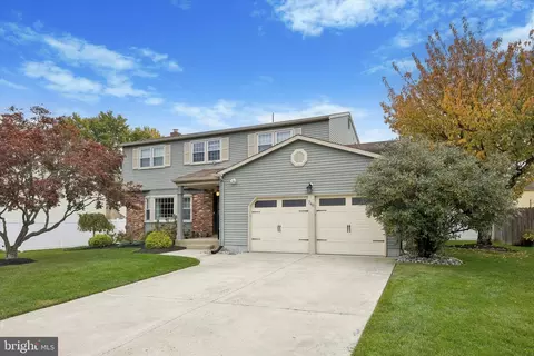 740 Grant Rd, Mount Laurel, NJ 08054
