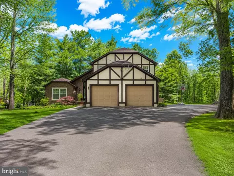 131 Tuckerton Rd, Shamong, NJ 08088