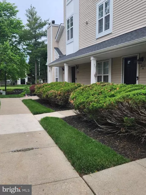 3604 B Saxony Dr, Mount Laurel, NJ 08054