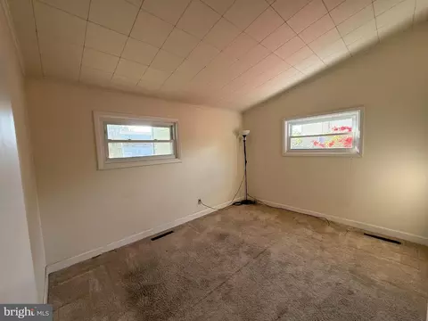 Bedroom - 644 N Coles Ave, Maple Shade, NJ 08052 photo 2 of 3