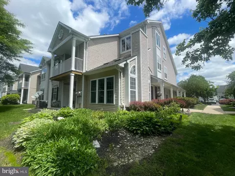 3603 A Saxony Dr, Mount Laurel, NJ 08054