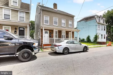 519 Willow St, Bordentown, NJ 08505