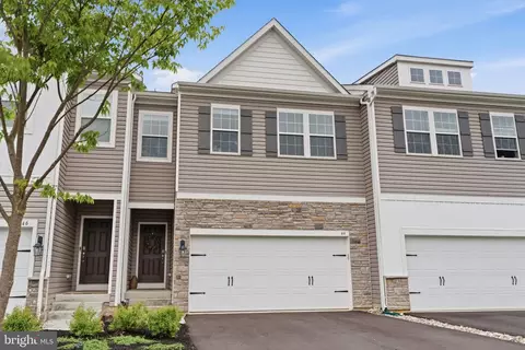 44 Marion Ave, Bordentown, NJ 08505