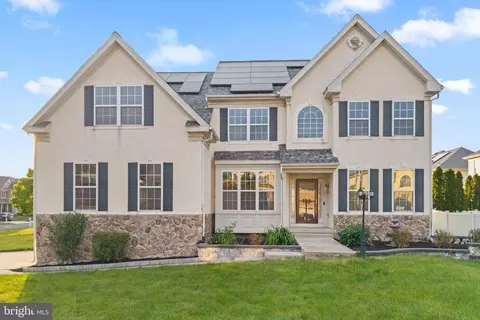 6 Gateswood Ct, Bordentown, NJ 08505