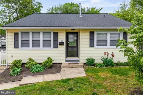 418 Euclid Ave, Maple Shade, NJ 08052
