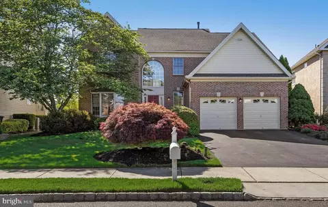 410 Laurel Creek Blvd, Moorestown, NJ 08057