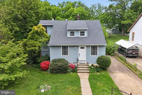 306 Anna Ave, Maple Shade, NJ 08052