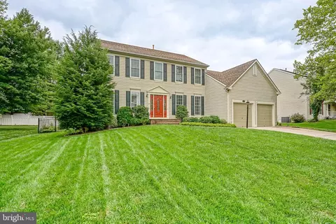 11 Waterford Dr, Lumberton, NJ 08048