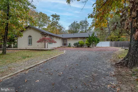 104 Hopewell Rd, Marlton, NJ 08053