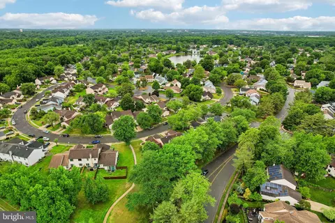 View/Area - 5 E Oleander Dr, Mount Laurel, NJ 08054 photo 5 of 6