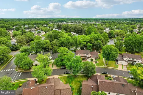 View/Area - 5 E Oleander Dr, Mount Laurel, NJ 08054 photo 1 of 6