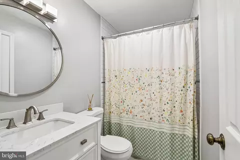 Bath - 5 E Oleander Dr, Mount Laurel, NJ 08054 photo 3 of 3