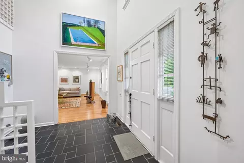 Entry Way - 12 Circle Dr, Moorestown, NJ 08057 photo 1 of 8