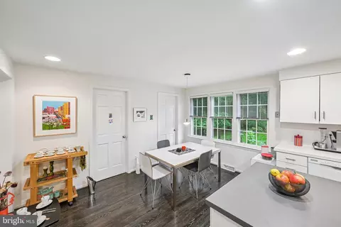 Other - 12 Circle Dr, Moorestown, NJ 08057 photo 5 of 35