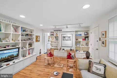 Other - 12 Circle Dr, Moorestown, NJ 08057 photo 7 of 35