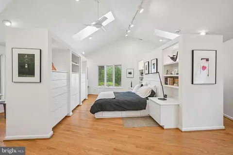 Bedroom - 12 Circle Dr, Moorestown, NJ 08057 photo 1 of 8