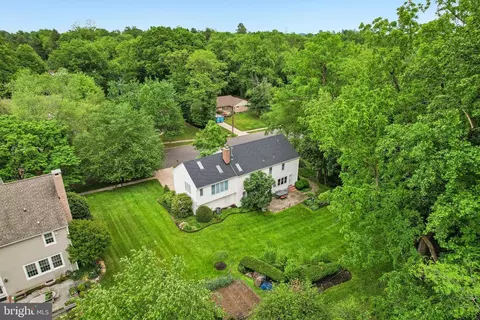 View/Area - 12 Circle Dr, Moorestown, NJ 08057 photo 6 of 6