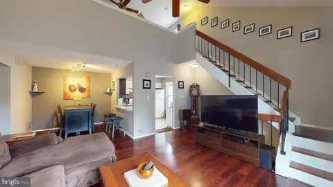 1008 Ralston Dr # B, Mount Laurel, NJ 08054