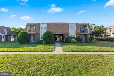 14 4 Florence Tollgate, Florence, NJ 08518