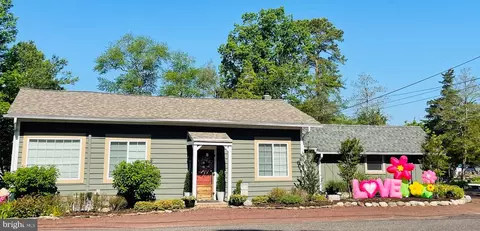 124 Mckendimen Rd, Medford, NJ 08055