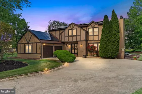 123 Union Mill Ter, Mount Laurel, NJ 08054