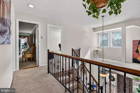 Entry Way - 123 Union Mill Ter, Mount Laurel, NJ 08054 photo 6 of 9