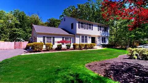 3 Colonial, Medford, NJ 08055