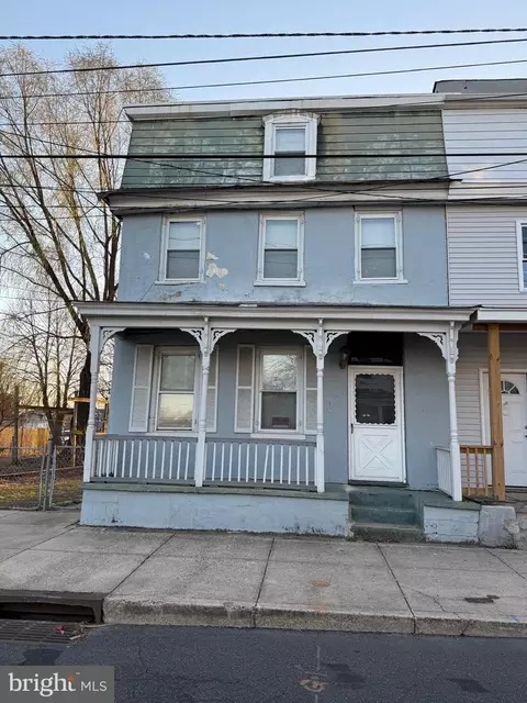 526 York St, Burlington, NJ 08016