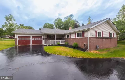 1493 Wynwood Dr, Cinnaminson, NJ 08077