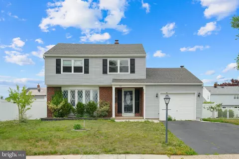 401 Jefferson Ave, Beverly, NJ 08010