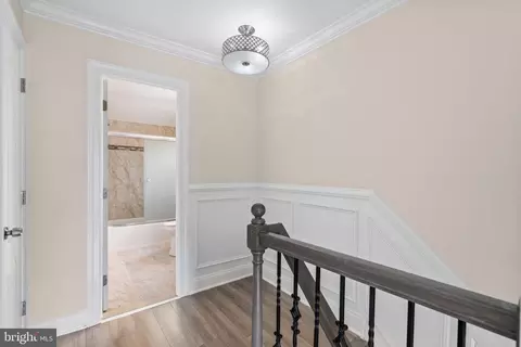 Entry Way - 401 Jefferson Ave, Beverly, NJ 08010 photo 4 of 4