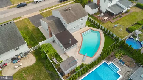 View/Area - 401 Jefferson Ave, Beverly, NJ 08010 photo 7 of 8