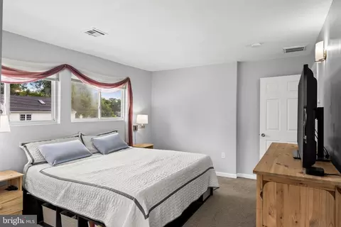 Bedroom - 445 E Mill Rd, Maple Shade, NJ 08052 photo 2 of 3