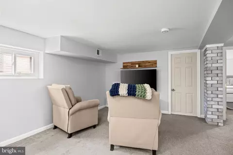 Entry Way - 445 E Mill Rd, Maple Shade, NJ 08052 photo 6 of 8