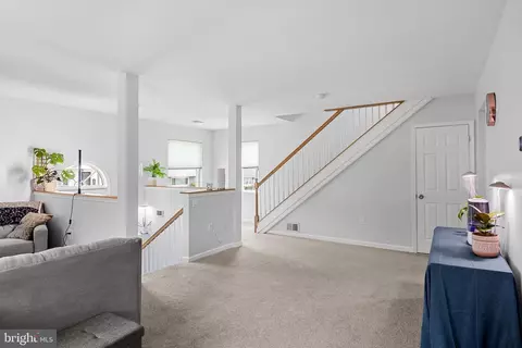Entry Way - 445 E Mill Rd, Maple Shade, NJ 08052 photo 2 of 8