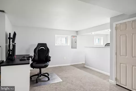 Entry Way - 445 E Mill Rd, Maple Shade, NJ 08052 photo 8 of 8