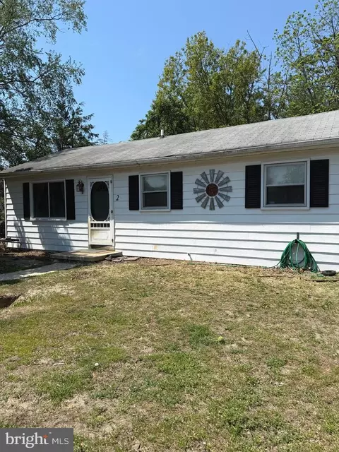 2 Spruce Blvd, Browns Mills, NJ 08015