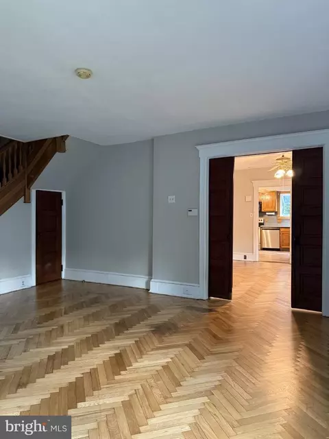 Living - 54 W Main St, Wrightstown, NJ 08562 photo 3 of 11