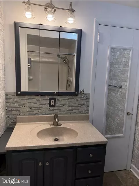 Bath - 54 W Main St, Wrightstown, NJ 08562 photo 6 of 6