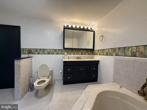 Bath - 54 W Main St, Wrightstown, NJ 08562 photo 4 of 6