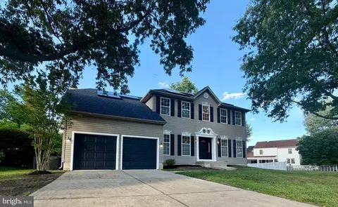 4 Black Pine Ln, Lumberton, NJ 08048