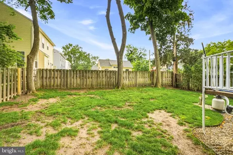 Exterior - 706 Main St, Riverton, NJ 08077 photo 7 of 8