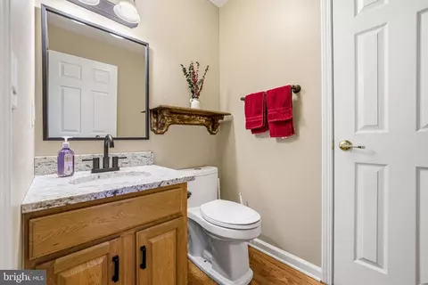 Bath - 706 Main St, Riverton, NJ 08077 photo 1 of 3
