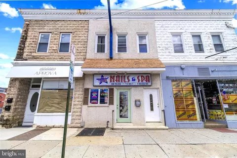 117 S Pavilion Ave, Riverside, NJ 08075