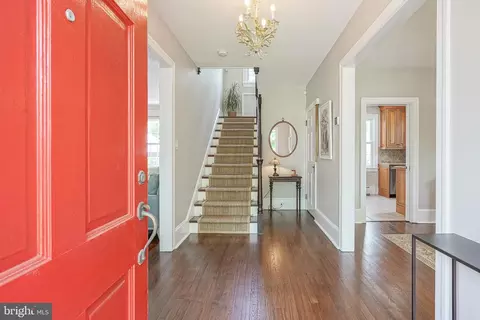 Entry Way - 20 Cooper Ave, Marlton, NJ 08053 photo 1 of 7