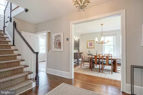 Entry Way - 20 Cooper Ave, Marlton, NJ 08053 photo 3 of 7